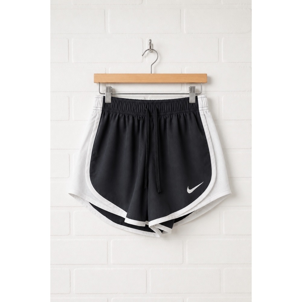 NWT Nike XS Tempo Running Shorts Womens BLACK White 849585-012 - Picture 1 of 6